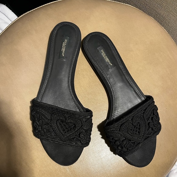 Dolce & Gabbana Black Sandals - Picture 4 of 5